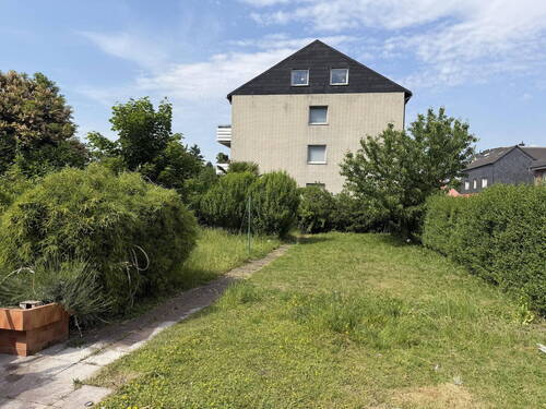 Grundstück - Baugrundstück an der Grenzstraße in Moers - EFH, DHH oder Mehrfamilienhaus denkbar
