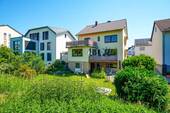 Sonnige Außenflächen - 9 Zimmer Mehrfamilienhaus, Wohnhaus zum Kaufen in Hemsbach