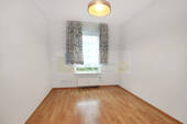 Zimmer II - 