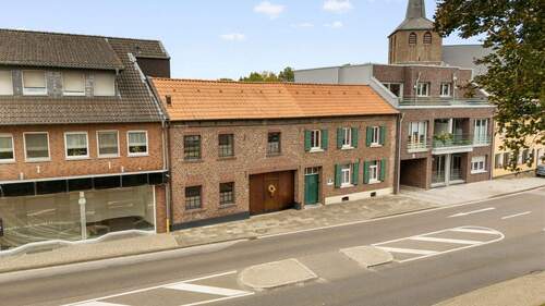 WWW.BOUWENS.DE - 6 Zimmer Reihenmittelhaus in Gangelt / Birgden