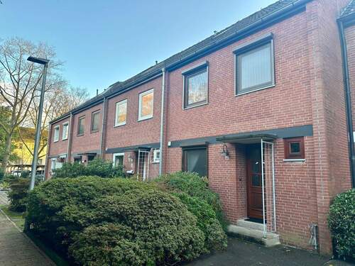 IMG_9220.jpg - Lehesterdeich! Gepflegtes 4,5-Zimmer-Reihenmittelhaus mit begrüntem Garten in begehrter Lage von Bremen!