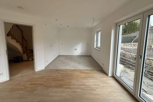 Wohn- und Esszimmer Küche EG - 