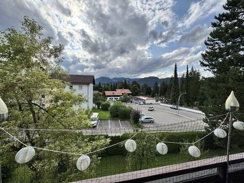 Aussicht Balkon - 'Wohnen mit Alpenblick - Ihre 4-Zimmer-Wohnung in Oberstdorf'