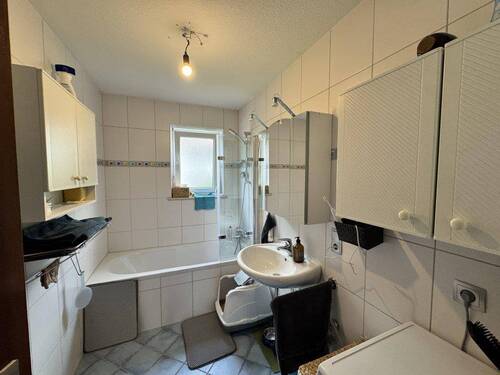 Tageslichtbad - 4 Zimmer Etagenwohnung in Oberstdorf