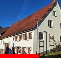 REDUZIERT: Bauernhaus mit Potential und großem Grundstück in Reichenbach