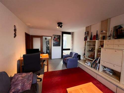 mit Zugang Loggia - Etagenwohnung mit 53,00 m&sup2; in Nürnberg zum Kaufen