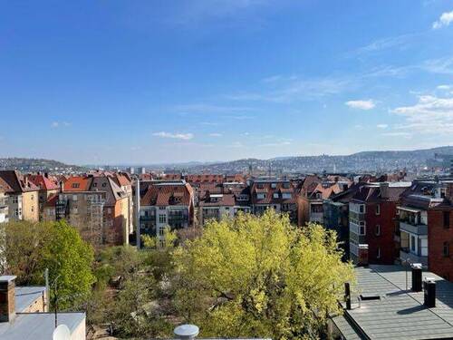 Ausblick Obergeschoss.jpg - Mehrfamilienhaus, Wohnhaus zum Kaufen in Stuttgart
