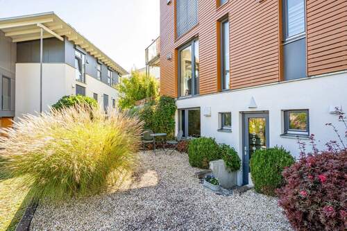 Kiesgarten - Etagenwohnung mit 100,00 m² in Tutzing zum Kaufen