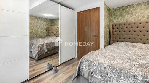 1. OG Elternschlafzimmer 2 - 