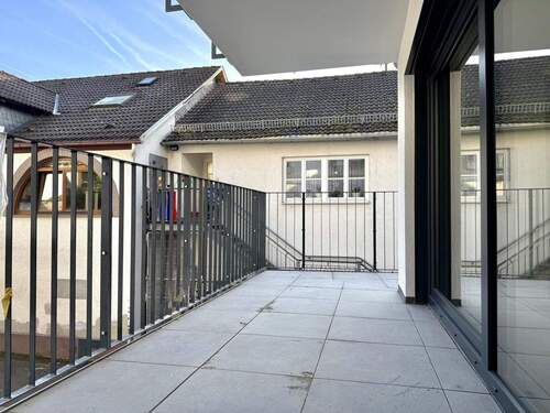 Balkon - Etagenwohnung mit 76,70 m&sup2; in Oberursel zum Kaufen
