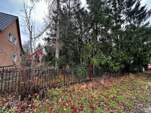 Nachbarbebauung - Grundstück zum Kaufen in Hohen Neuendorf