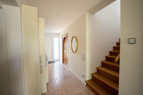 Diele - Aufgang zum OG - 