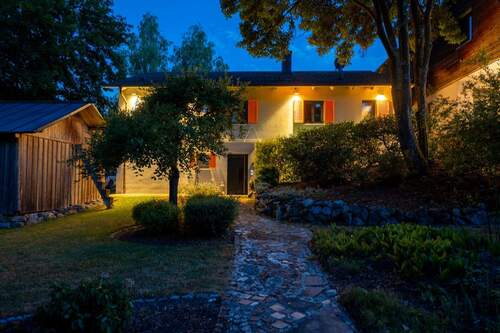 Außenansicht bei Nacht - Nord - 