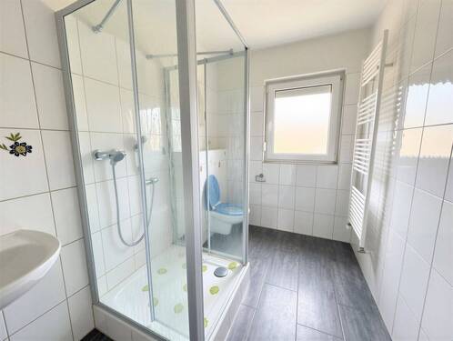 Badezimmer - 2 Zimmer Etagenwohnung zur Miete in Gelsenkirchen