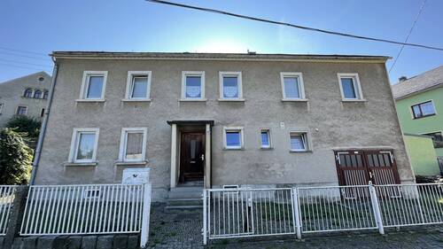Straßenansicht - Mehrfamilienhaus, Wohnhaus mit 127,00 m² in Großnaundorf zum Kaufen