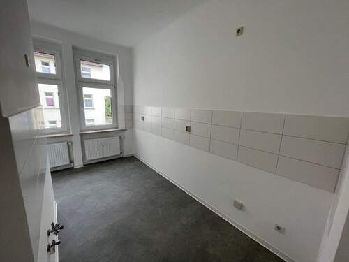 Küche - Etagenwohnung mit 56,00 m² in Magdeburg zur Miete