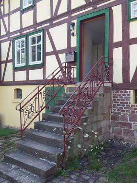 Bild 2 - 7 Zimmer Mehrfamilienhaus, Wohnhaus zum Kaufen in Kirchheim