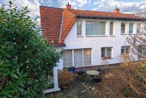 Hausansicht - Doppelhaushälfte mit 154,00 m&sup2; in Bergen zum Kaufen