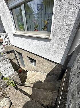 Zugang zum Keller - 