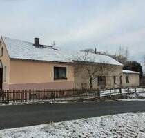 Wohnen im Grünen nahe Weischlitz!