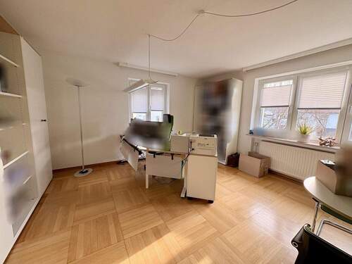Büro 1. OG - 