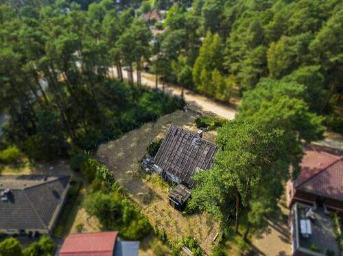 Luftbild mit Sicht auf Nachbargrundstücke - 