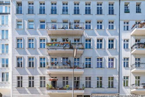 Graefestraße berlin kreuzberg wohnung kaufen - Attraktive 5-Zimmer Altbauwohnung mit Balkon in der Belle Etage im Graefekiez