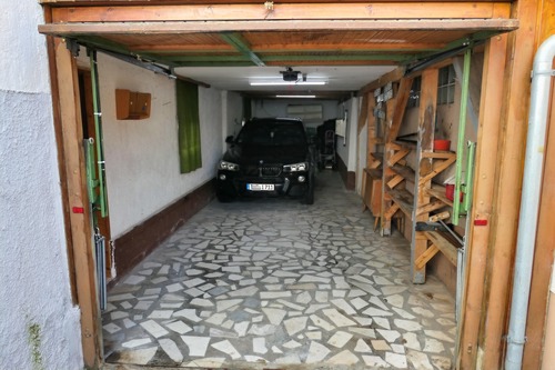 Garage - 