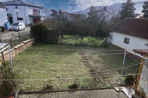 Garten - Einfamilienhaus mit 138,30 m&sup2; in Spaichingen zum Kaufen