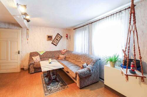 Wohn- Schlafzimmer DG - 