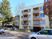 Frontansicht - Gepflegte Wohnung mit Balkon und Stellplatz in Laufdistanz zum S Lichtenrade