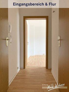 Eingangsbereich und Flur - 2 Zimmer Etagenwohnung in Bad Dürrenberg