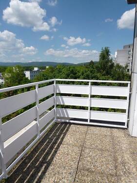 Balkon - Etagenwohnung mit 57,00 m² in Friedrichsdorf zur Miete