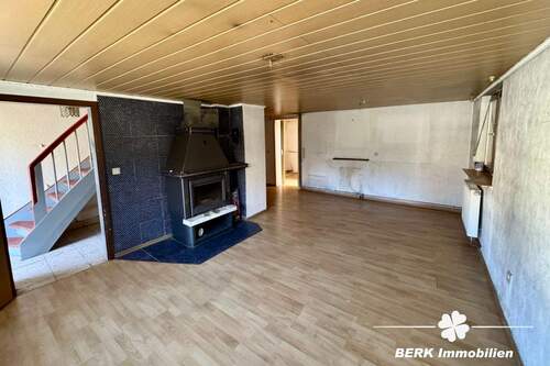 Wohn-Esszimmer - 3 Zimmer Doppelhaushälfte in Miltenberg / Schippach