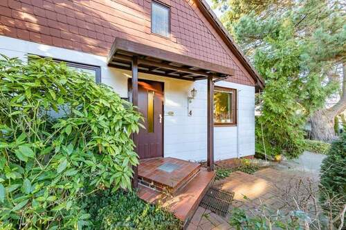 Hereinspaziert! - 4 Zimmer Einfamilienhaus in Reinbek