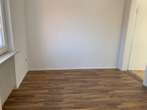 Duchgangszimmer zum Bad 1. OG - 