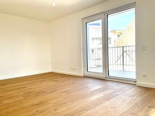 Schlafzimmer - 2 Zimmer Etagenwohnung in Oberursel