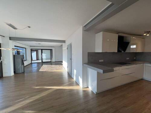 Wohn- und Essbereich (EG) - 