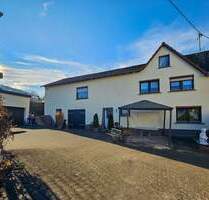 Freistehendes Einfamilienhaus mit separater Doppelgarage und großer Werkstatt bei NeustadtWied. - Eulenberg