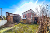 Zwei kleine Scheunen mit Garagen - Einfamilienhaus mit 91,00 m&sup2; in Erfurt / Molsdorf zum Kaufen