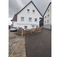 Geräumige 4-Zimmer Wohnung - 1.050,00&nbsp;EUR Kaltmiete, ca.&nbsp; 118,00&nbsp;m&sup2;&nbsp;Wohnfl&auml;che in Gräfenberg (PLZ: 91322)
