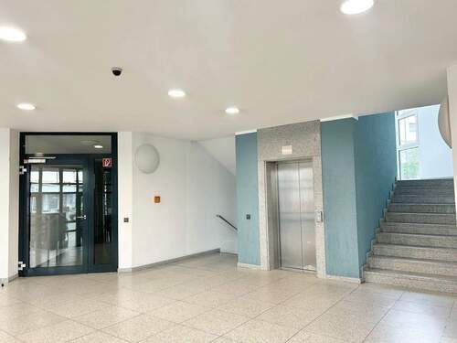 Foyer Ansicht 2 - Etagenwohnung mit 26,80 m² in Fürth zum Kaufen