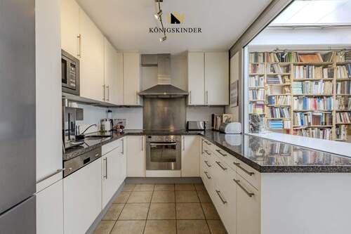 Einbauküche - 3 Zimmer Etagenwohnung in Stuttgart / Asemwald