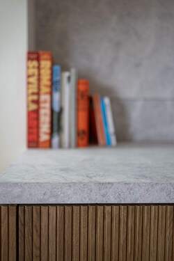 Edle Materialkombination der Küche - 