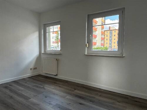 Bild 2 - 2 Zimmer Etagenwohnung zur Miete in Viernheim
