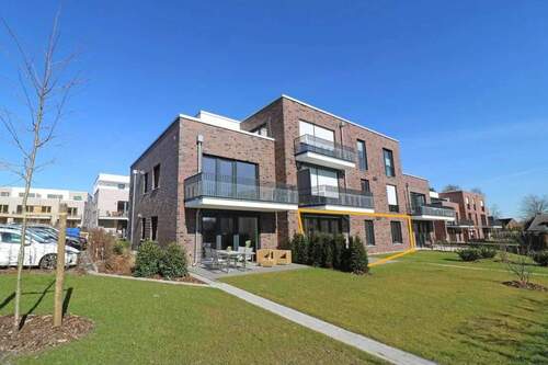 Aussenansicht - Neuwertige 3 Zimmer Erdgeschosswohnung mit Terrasse