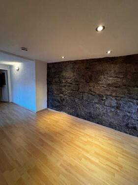 IMG_4283.jpg - Einzeldenkmal an der Stadtmauer Nahe Segringer Tor