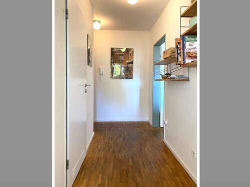 Diele_ - 3 Zimmer Etagenwohnung zum Kaufen in Krefeld