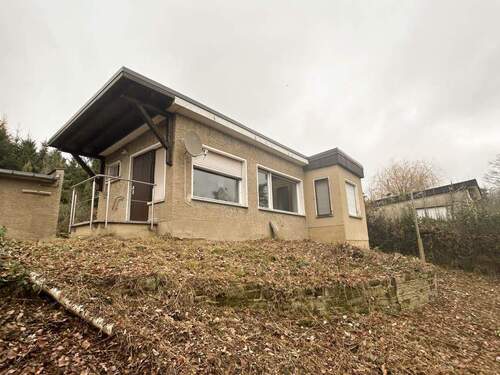 Hausansicht - Der Natur so nah! - Gartengrundstück mit Wochenendhaus am Rande des Mühltals