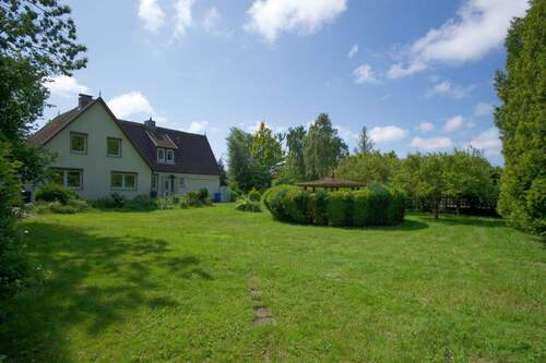 Grundstück mit Nordansicht - 